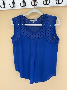 Daniel Rainn Blue Eyelet Yoke Sleeveless Camisole  - S